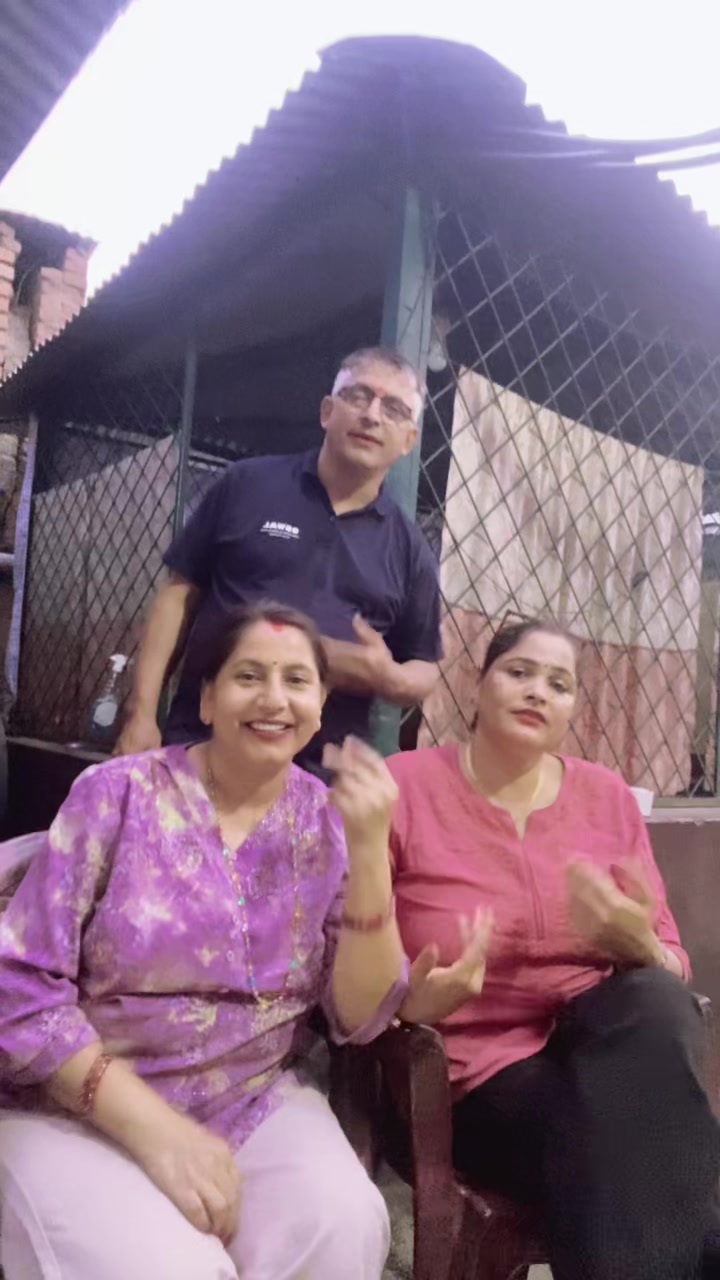 @Anita_Neupane