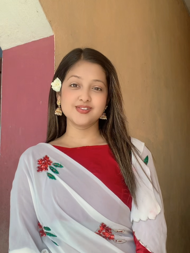 @रश्मी ❤️✨