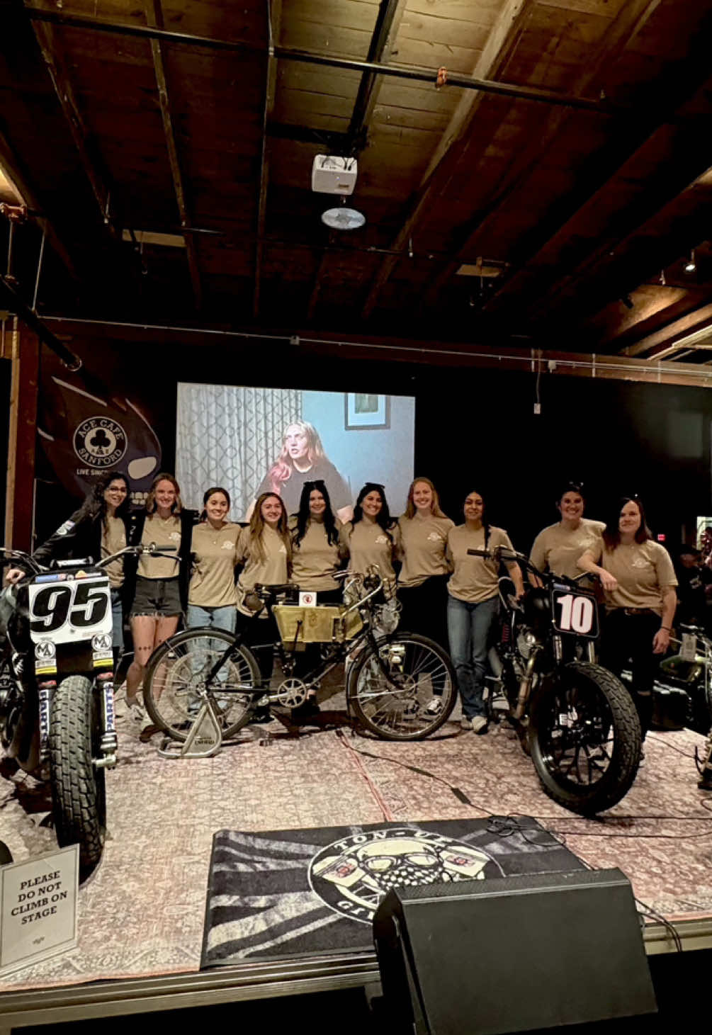 @SHE ๐งก Rides