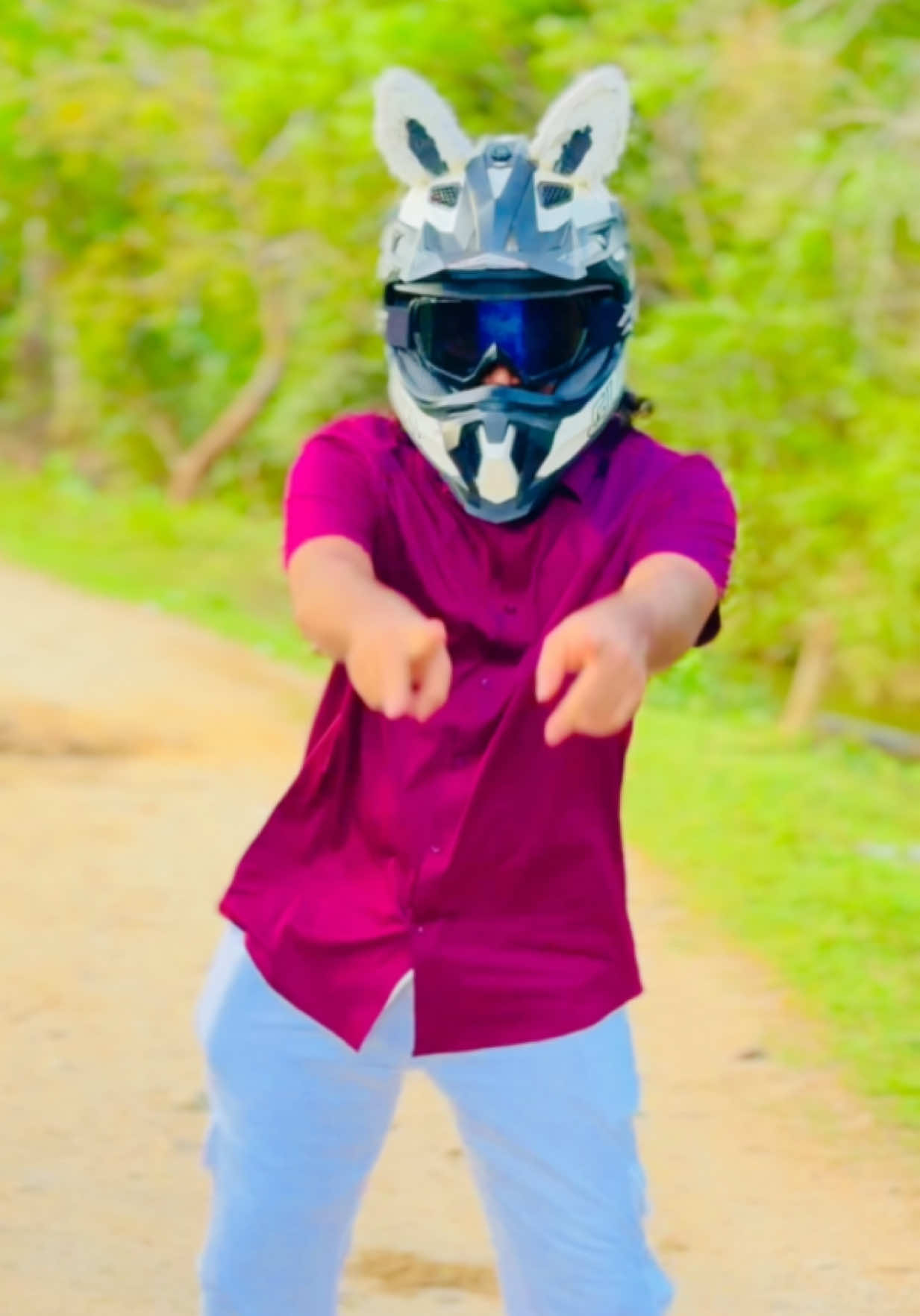 @🇱🇰 𝗛𝗘𝗟𝗠𝗘𝗧 𝗕𝗢𝗬 🐺