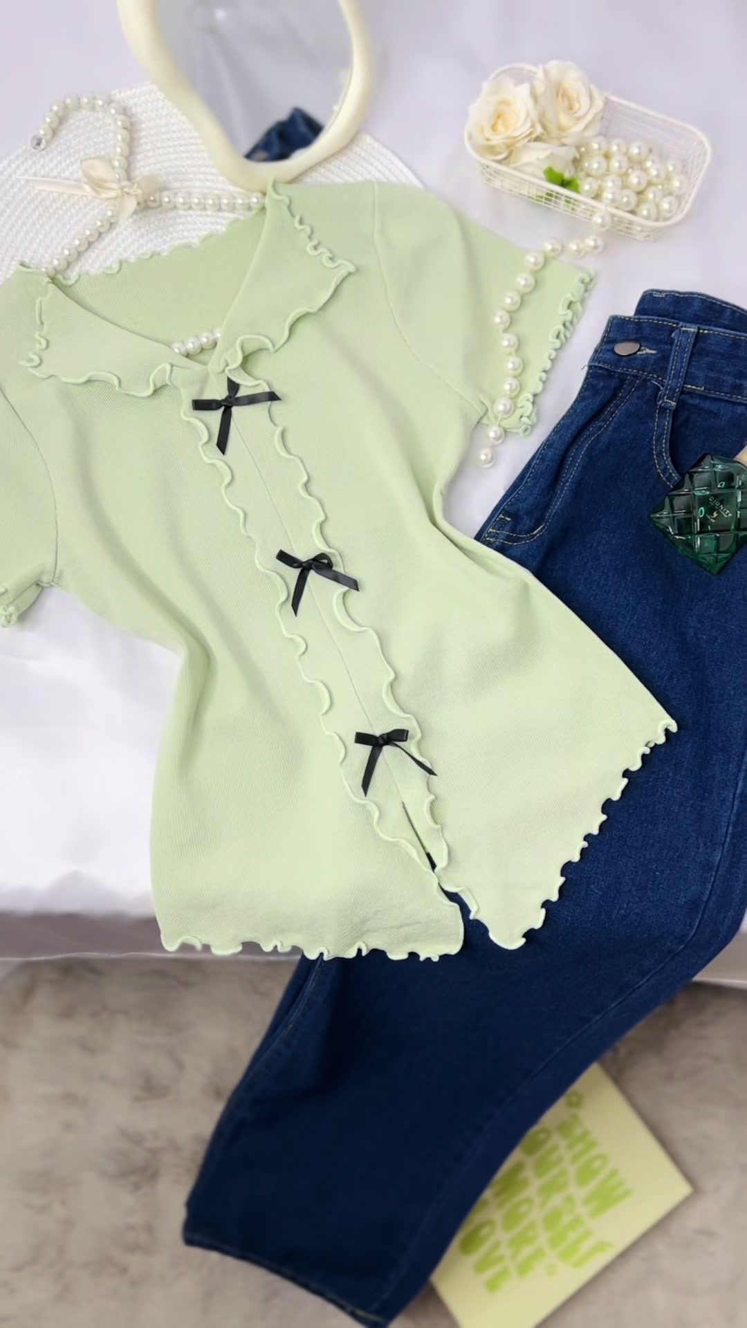 @Lucy Lingerie