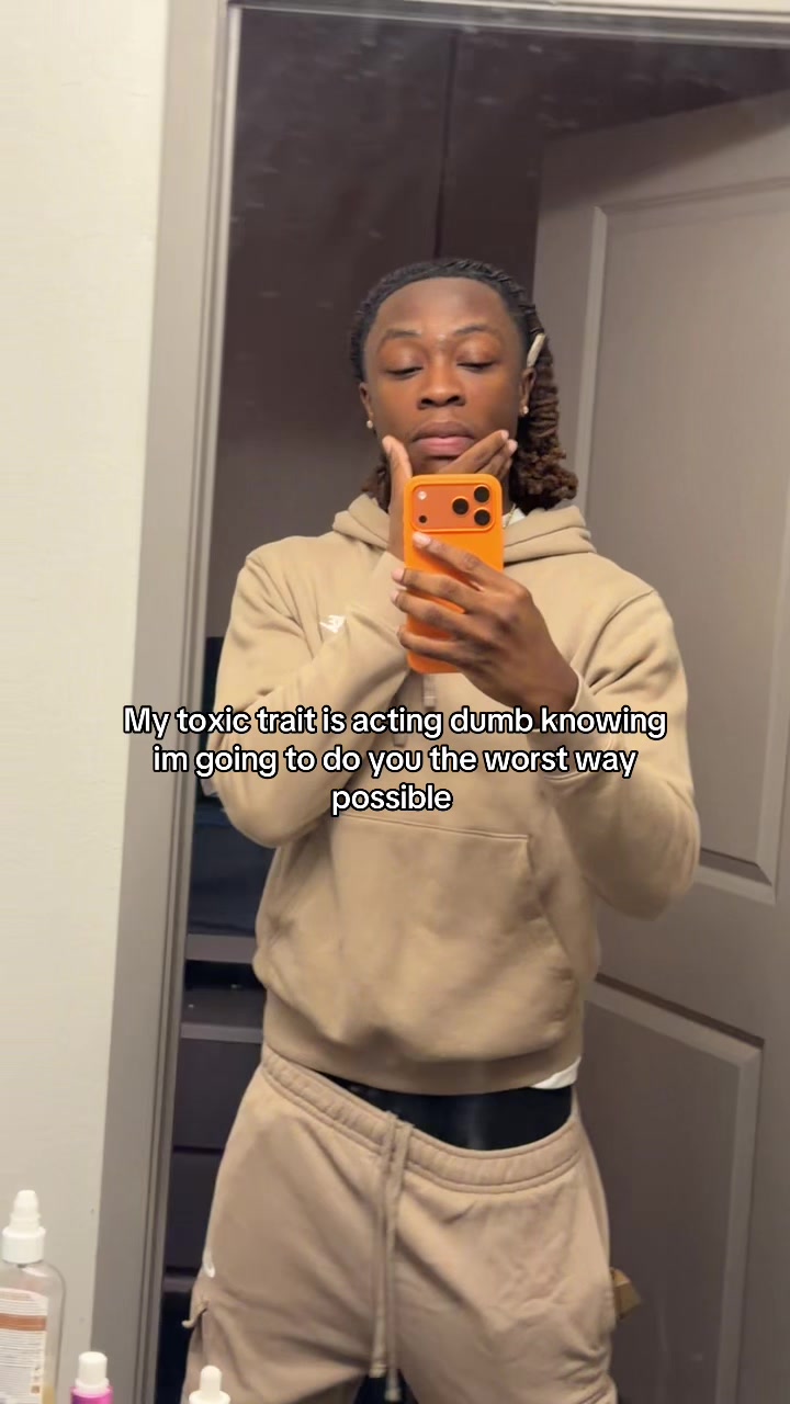 @HersheySyrupMere🍫