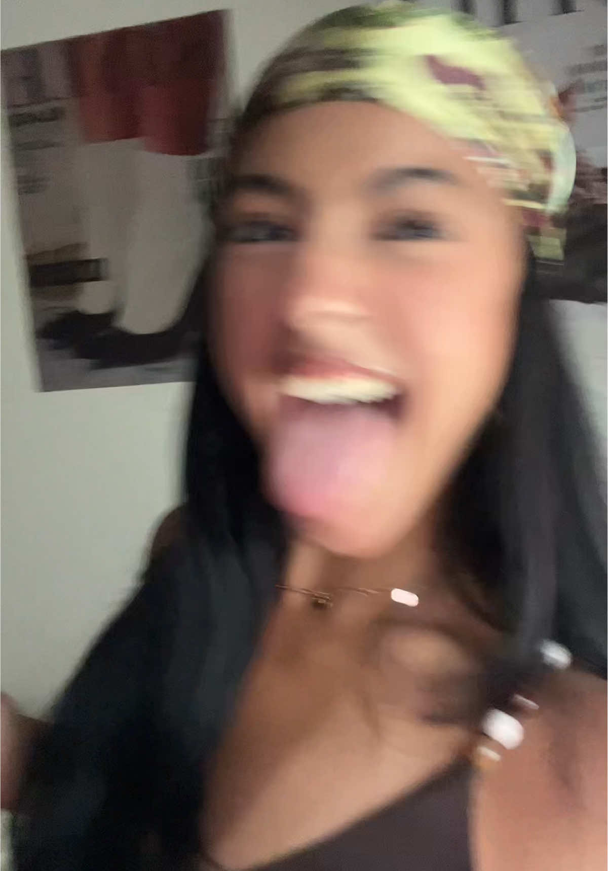 @danielaallisonx