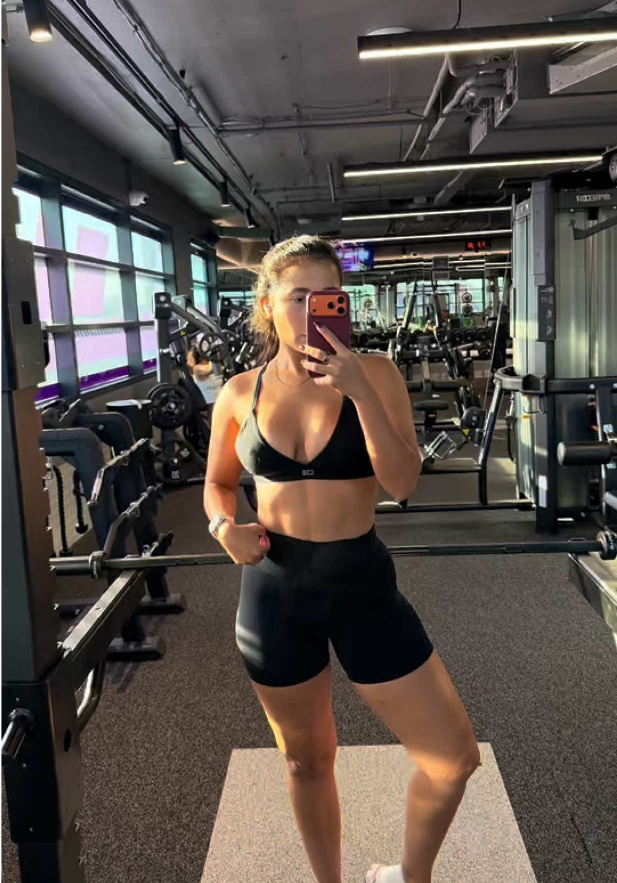 @leirymauraa