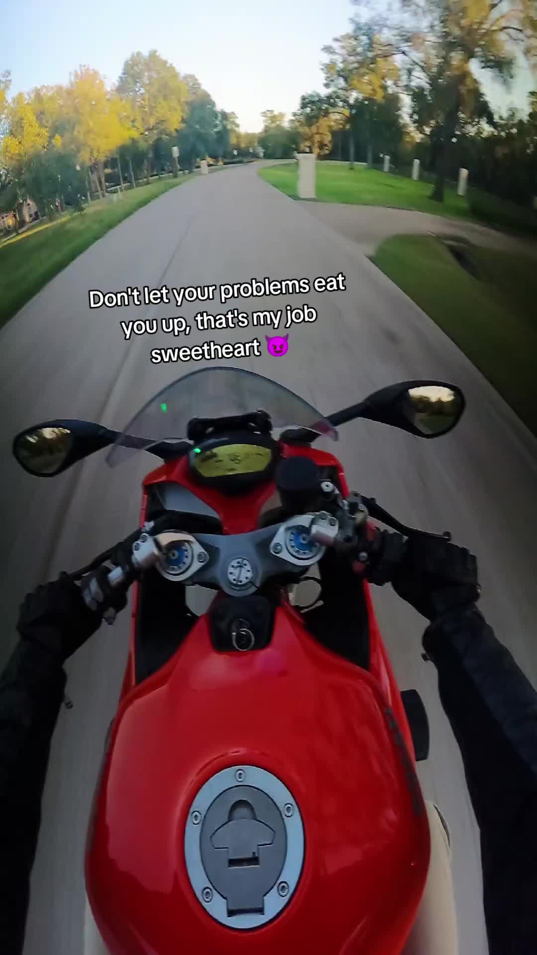 @Lakeshore Biker