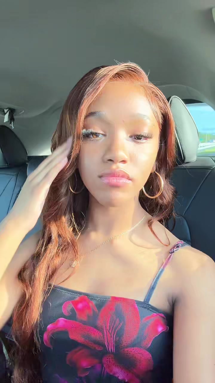 @??