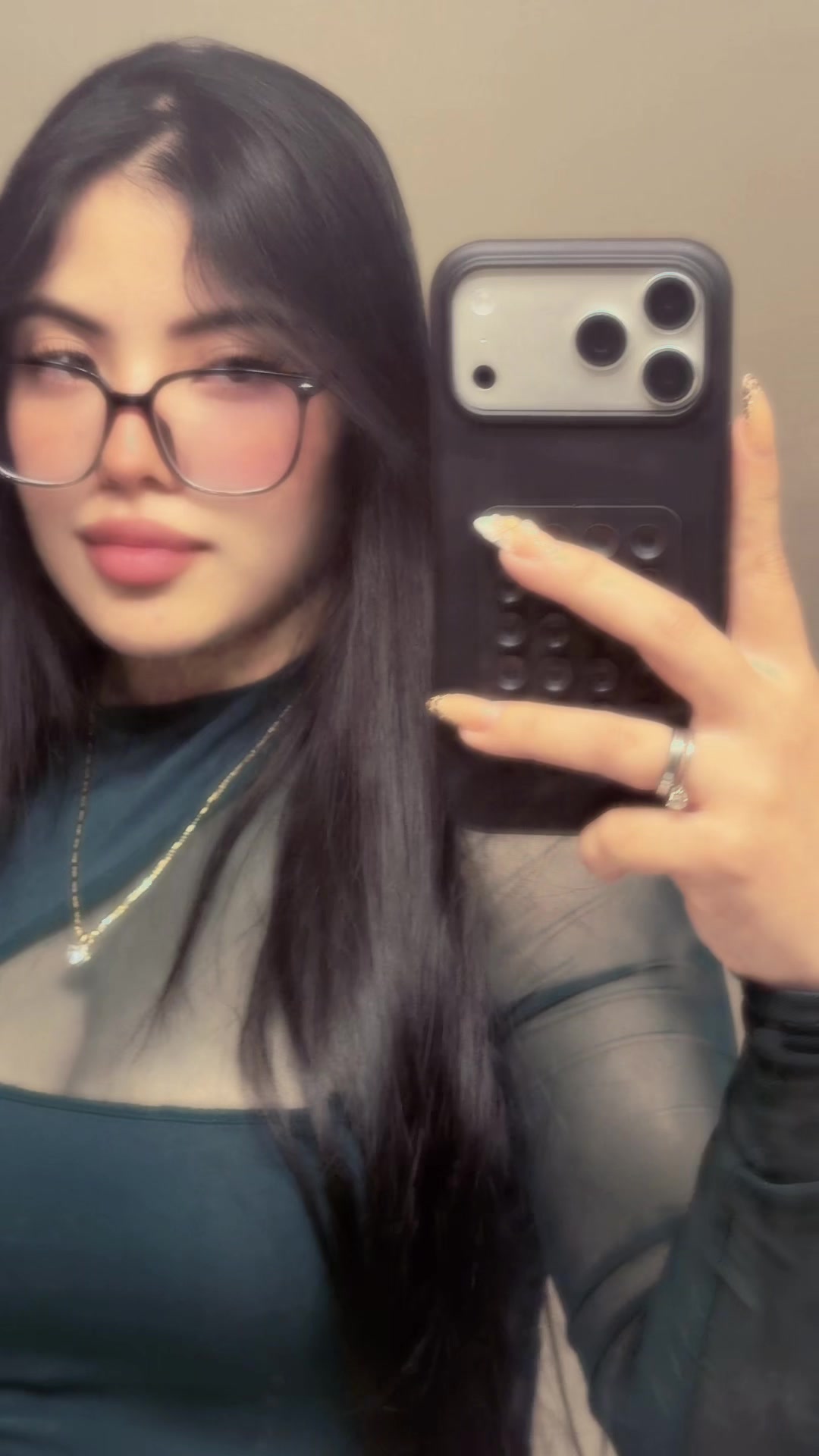 @ᴀʟʏ ᴠᴇʟᴇᴢ ♌︎