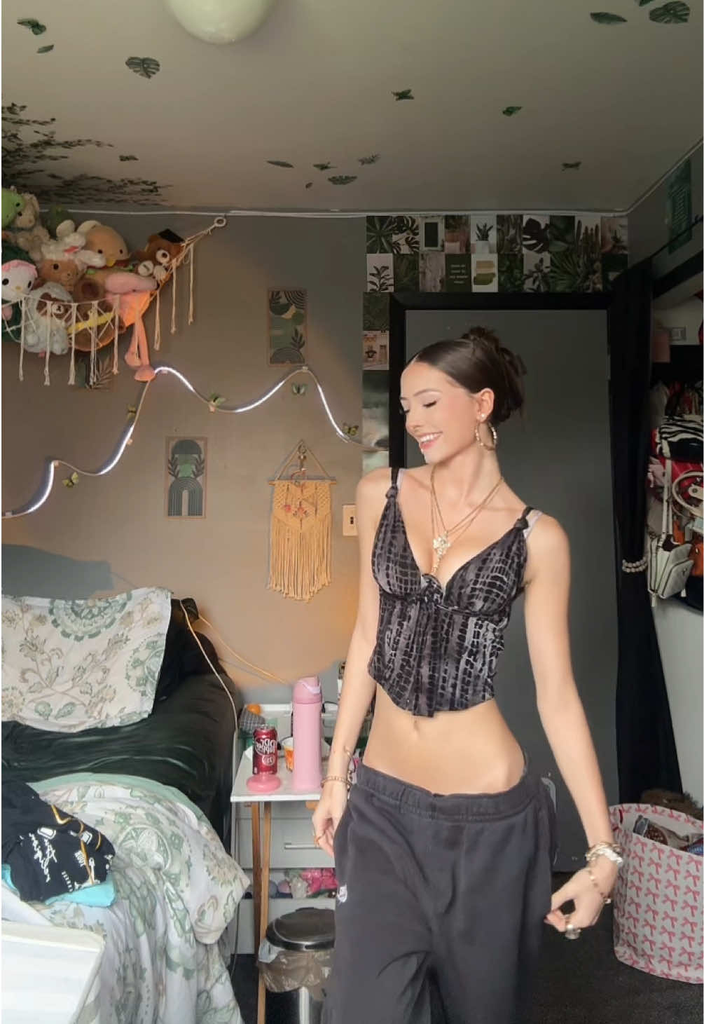 @sierravelourr
