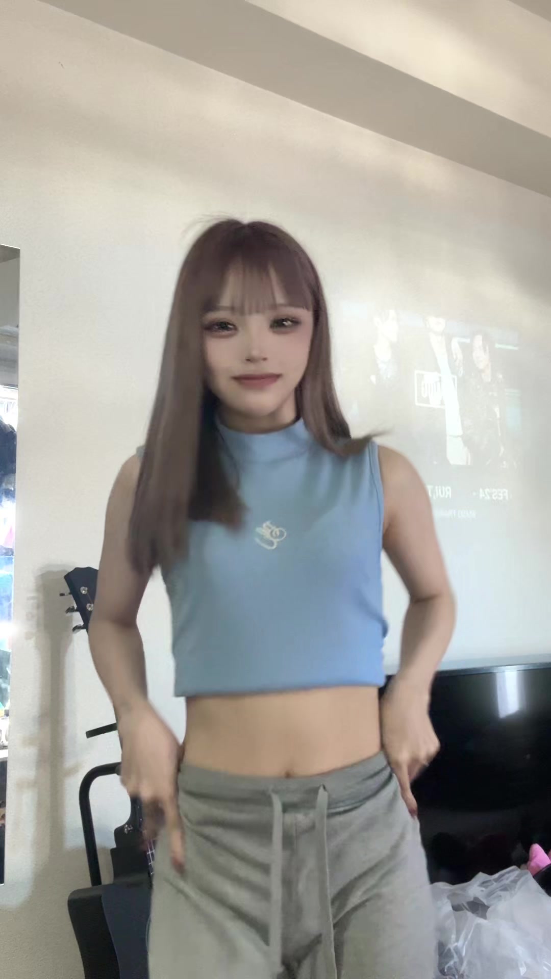 @ใชใชใฟ๐ผ๐