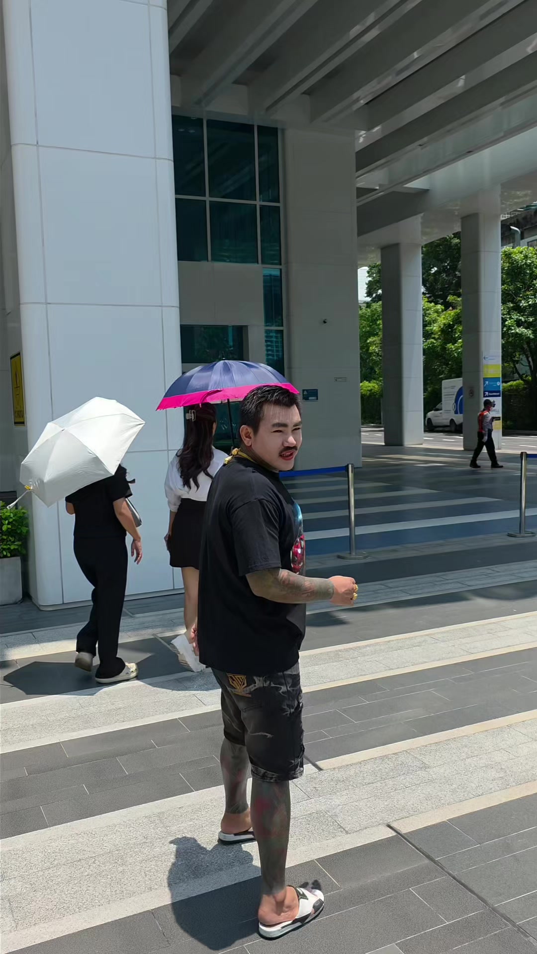 @เอ็ม ออนิว รังสิต ติ๊กต็อกใหม่
