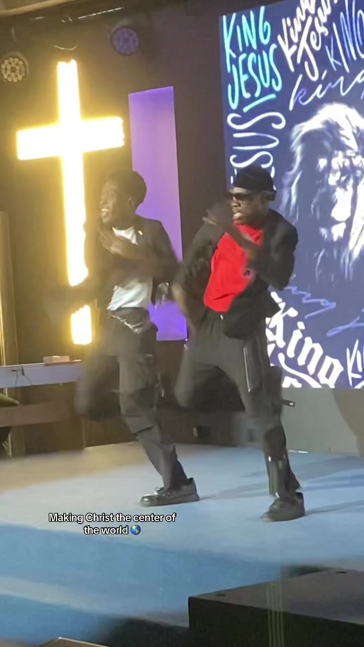 @🇬🇭wonder🧣thegreat👍