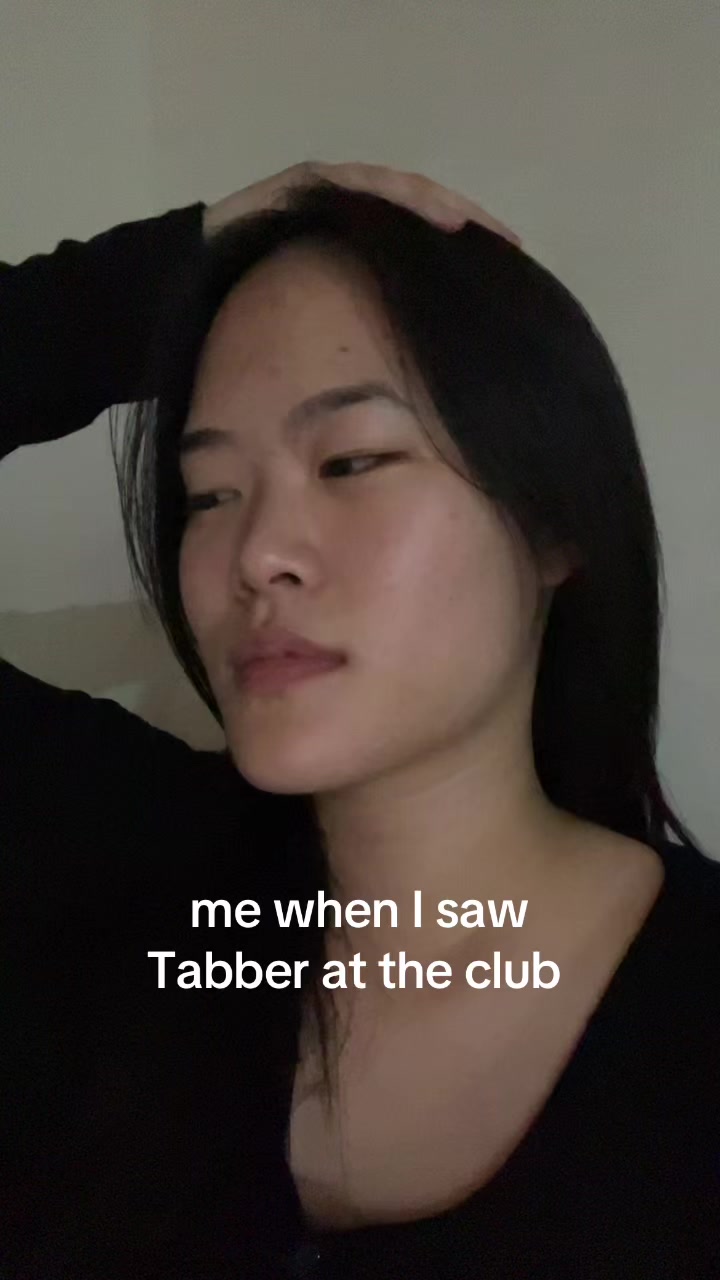 @chloe