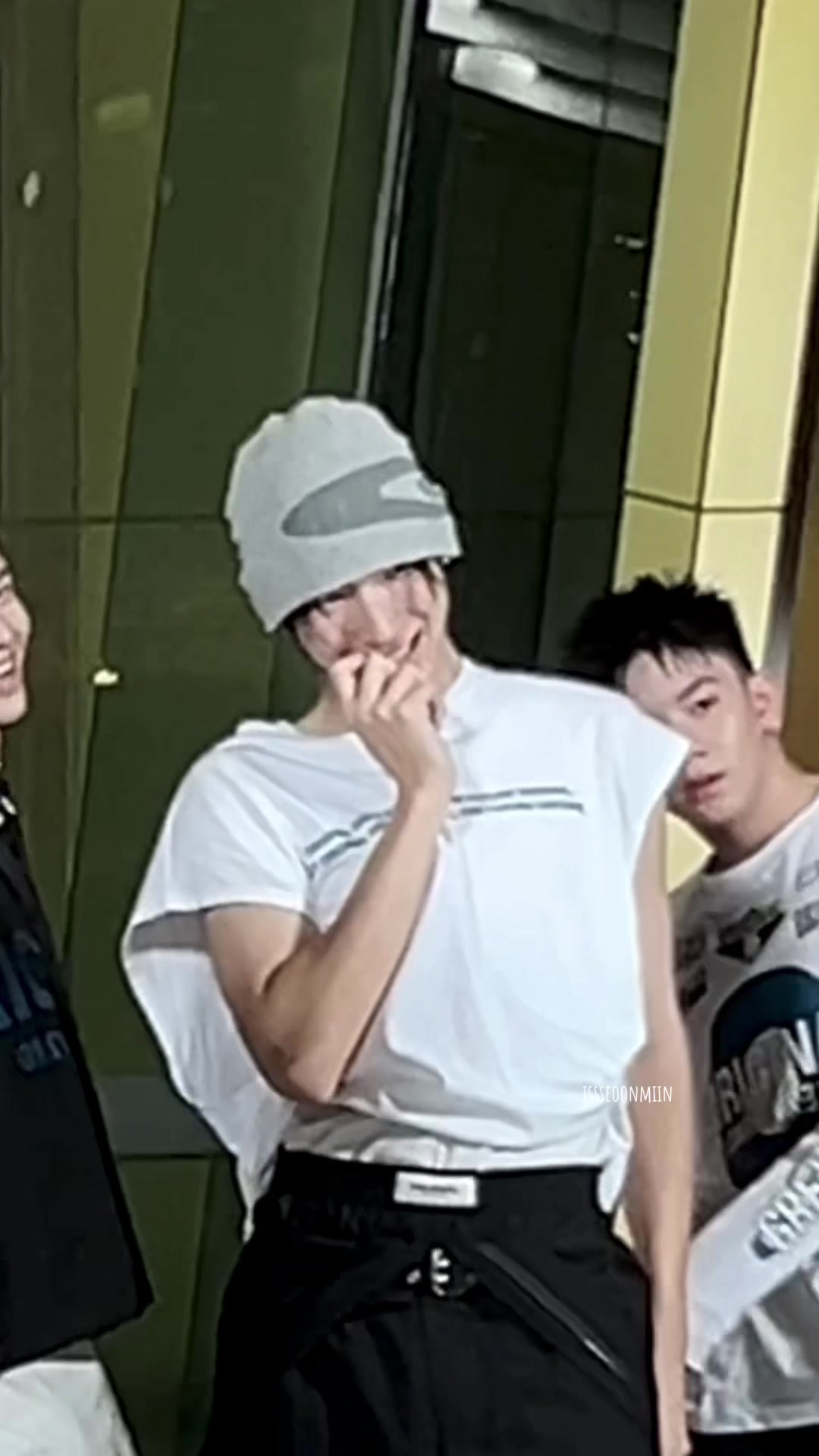 @ขอขอของขวัญ