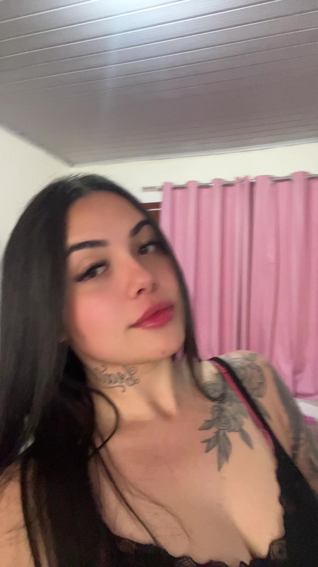 @Caroline Castro