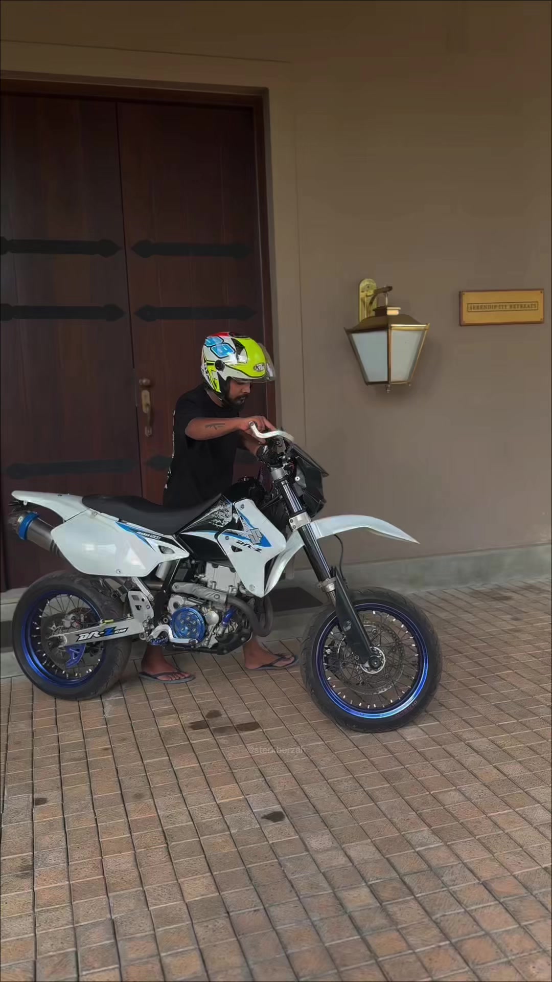 @Srilanka Highcapacity Bikes