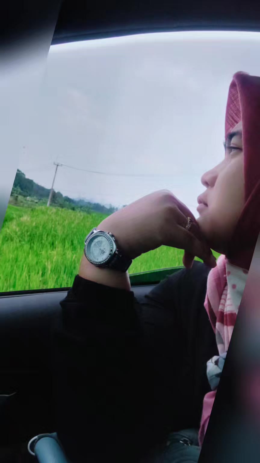 @Dhini