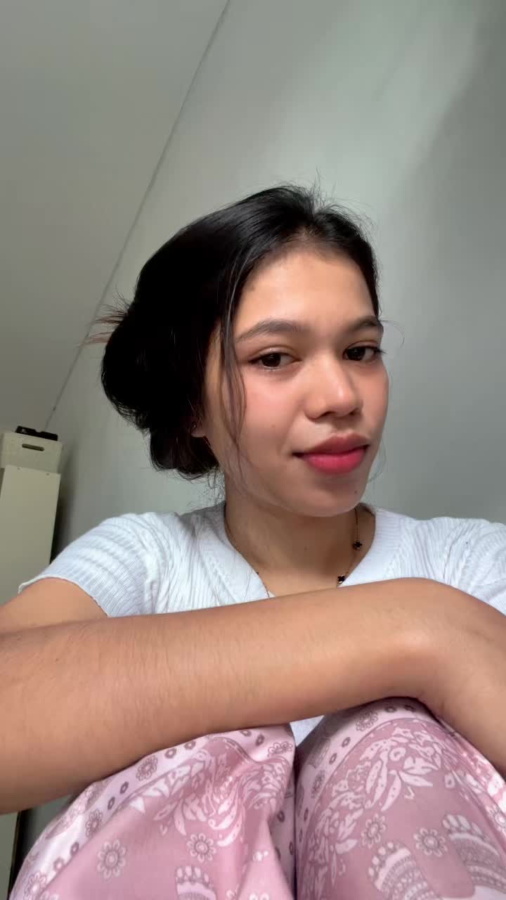 @Ay🦋
