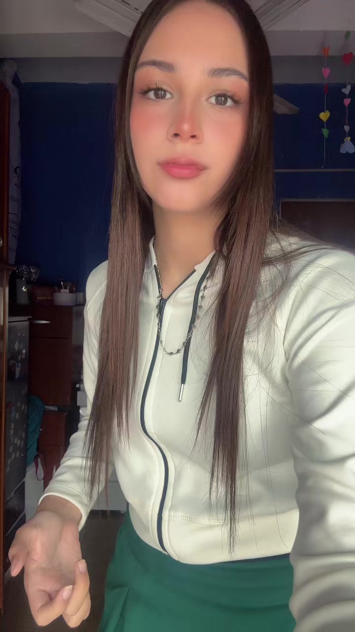 @ludmila💋