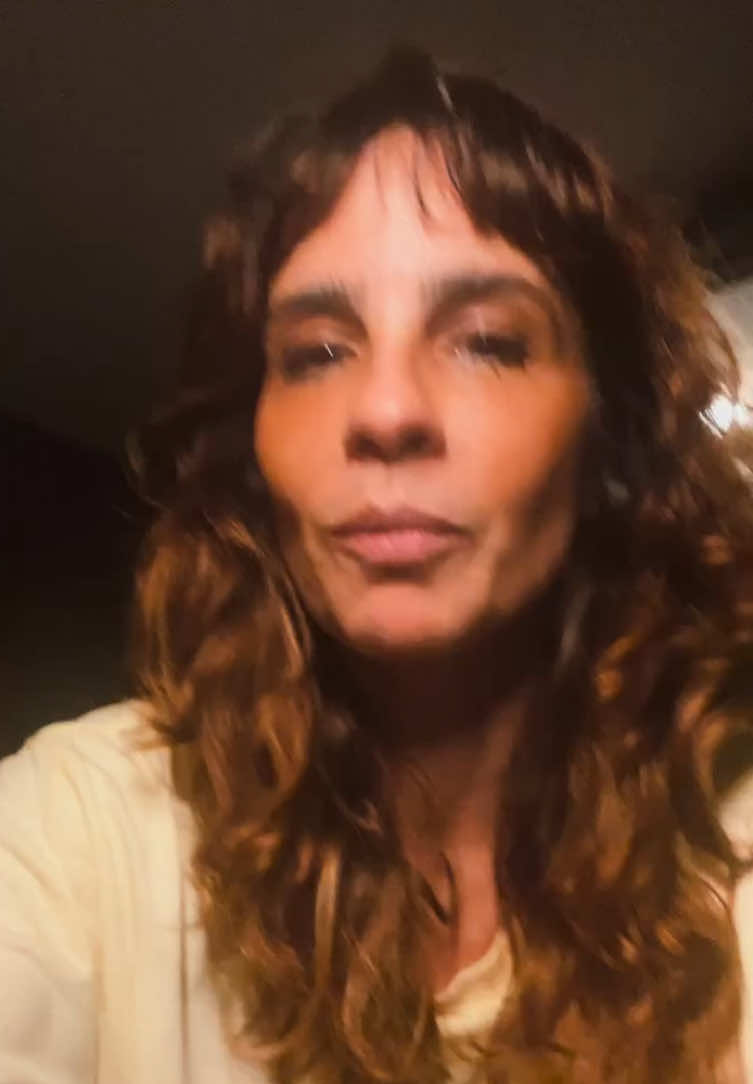 @Maria Ribeiro