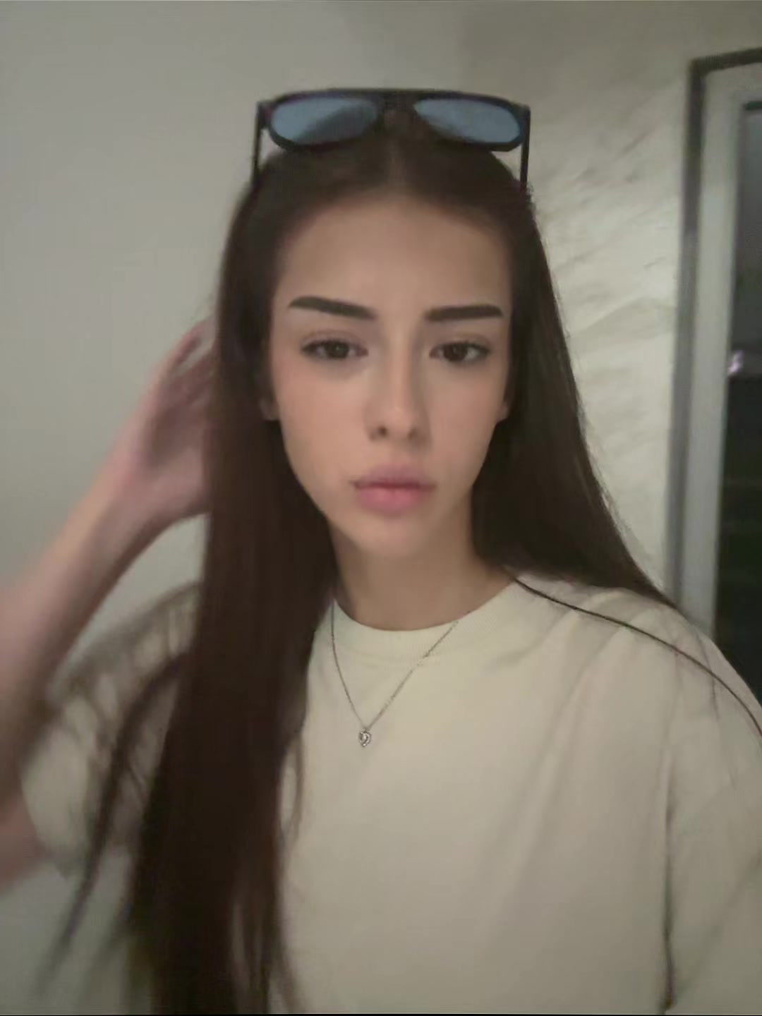 @𝐢𝐯𝐨𝐧𝐢𝐜𝐚