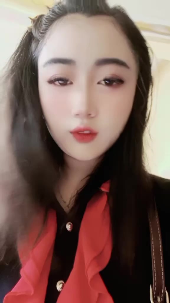 @Vhira