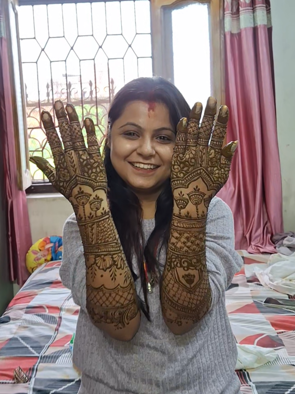 @THE MEHNDI HOUSE