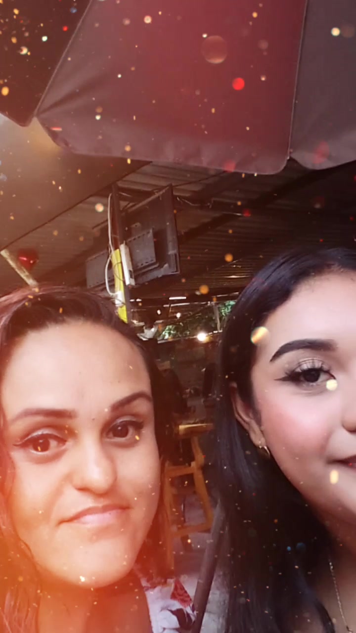@Dina Aranda