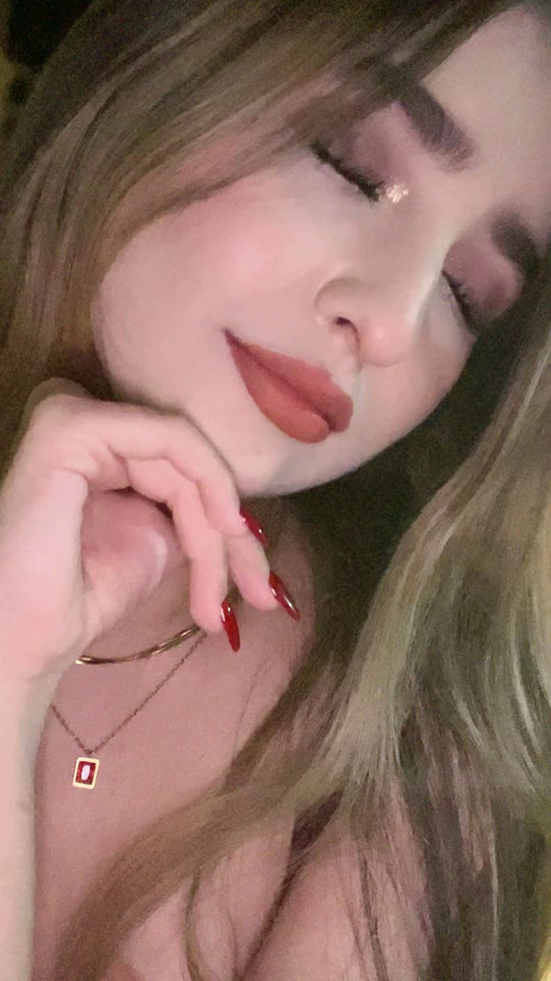 @g u t y ✰