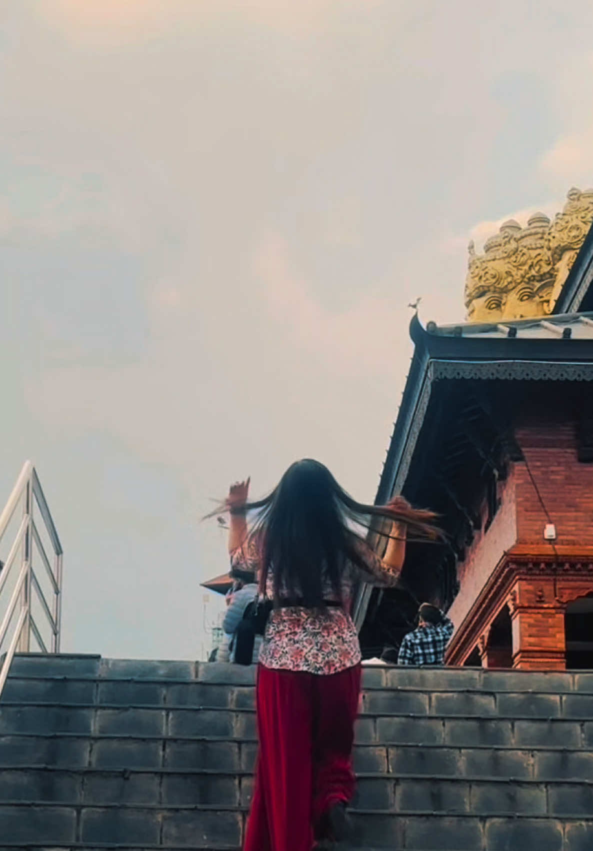 @saru lama🧿