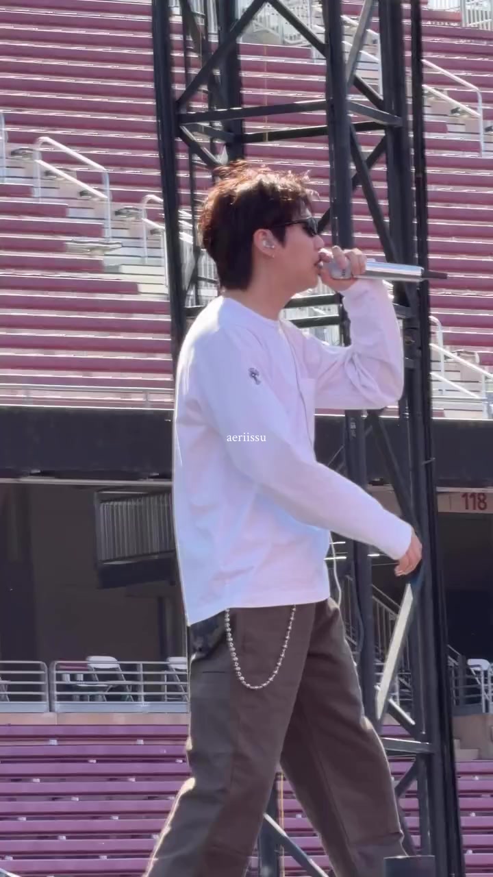 @NaEun_BH🤍JM🐥JK🐰SG🐱