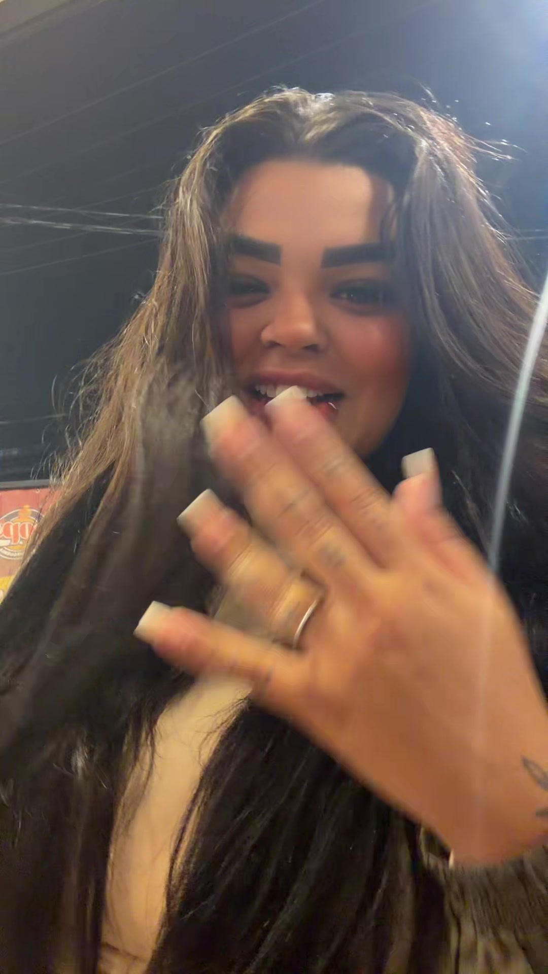 @tissaoficial