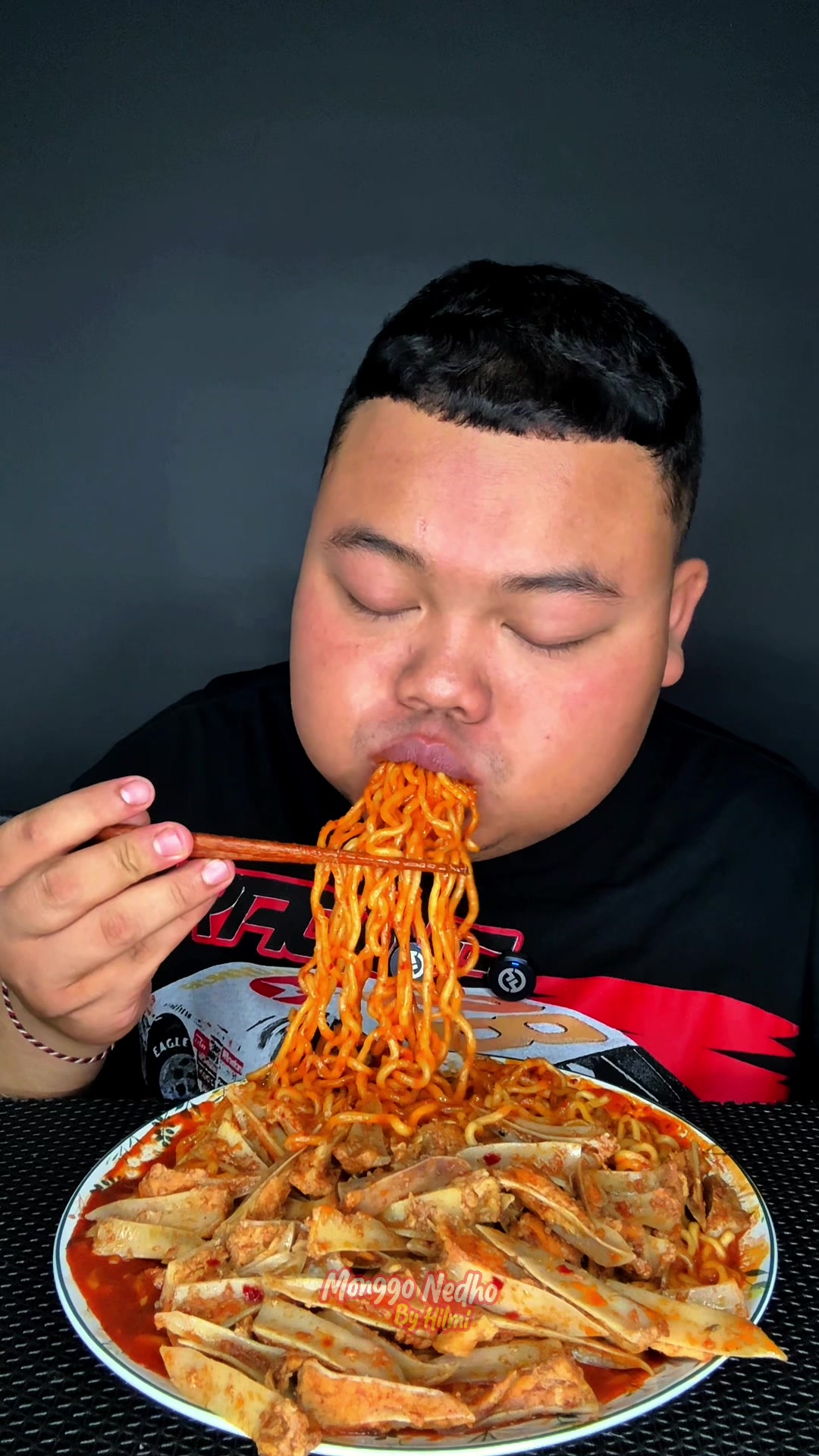 @Monggonedho