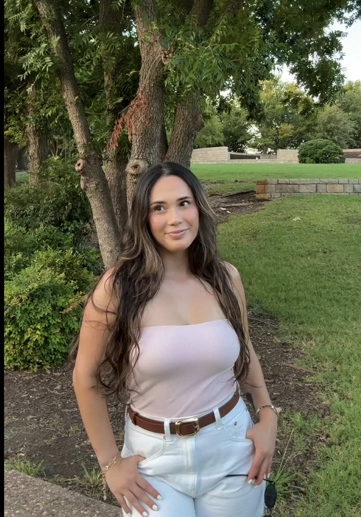 @kellynicoo