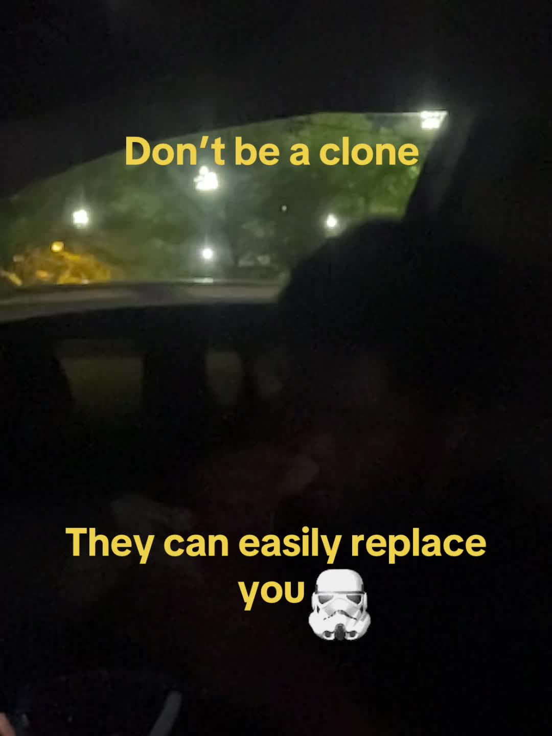 @M O B