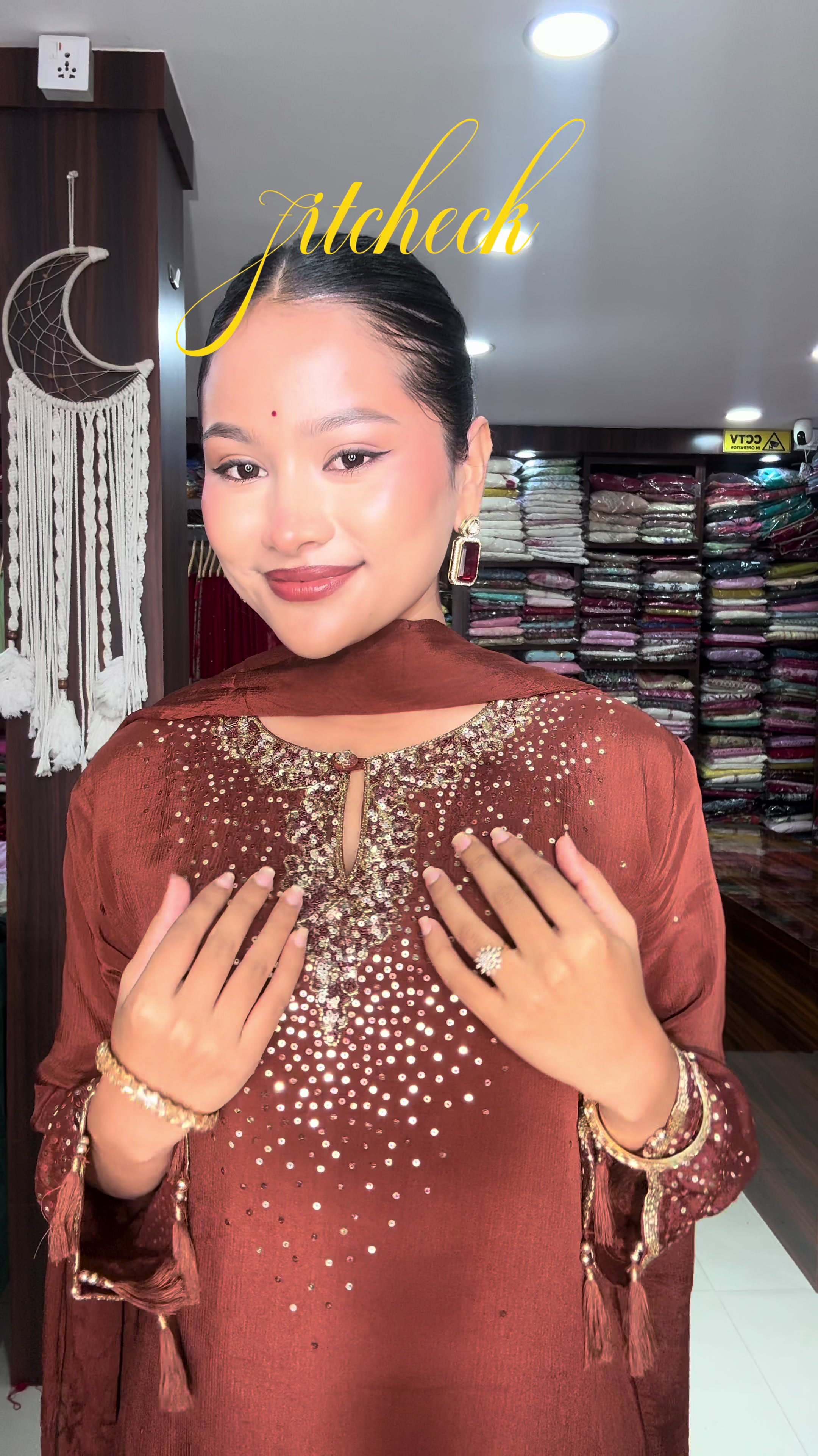 @Aaina_ethnic