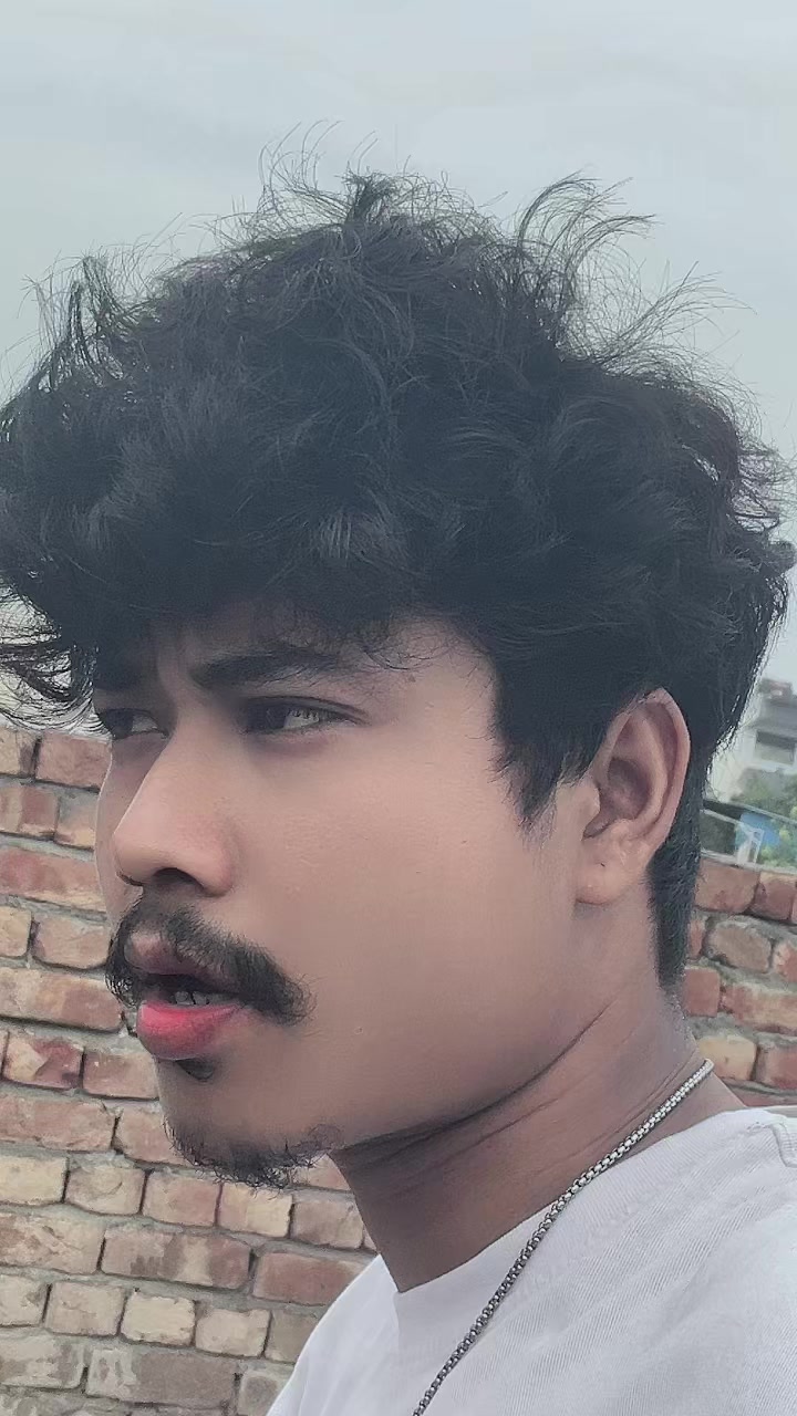 @SiMple😈BoY🔥👑