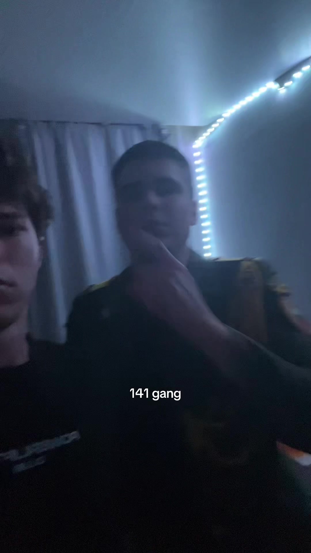 @nkmv