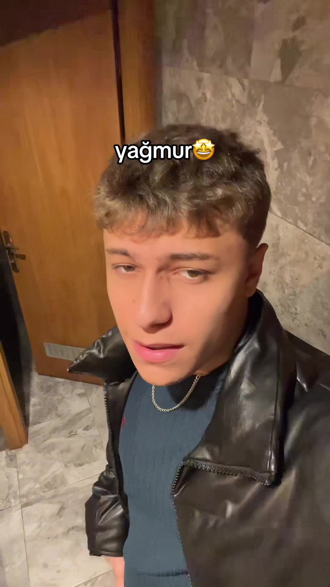@sarıkola