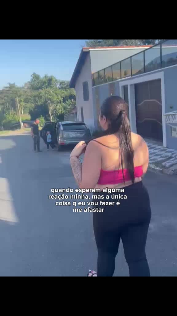 @laisakadyja