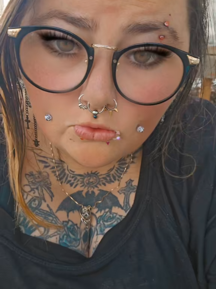 @Mandii 💀 🇨🇦