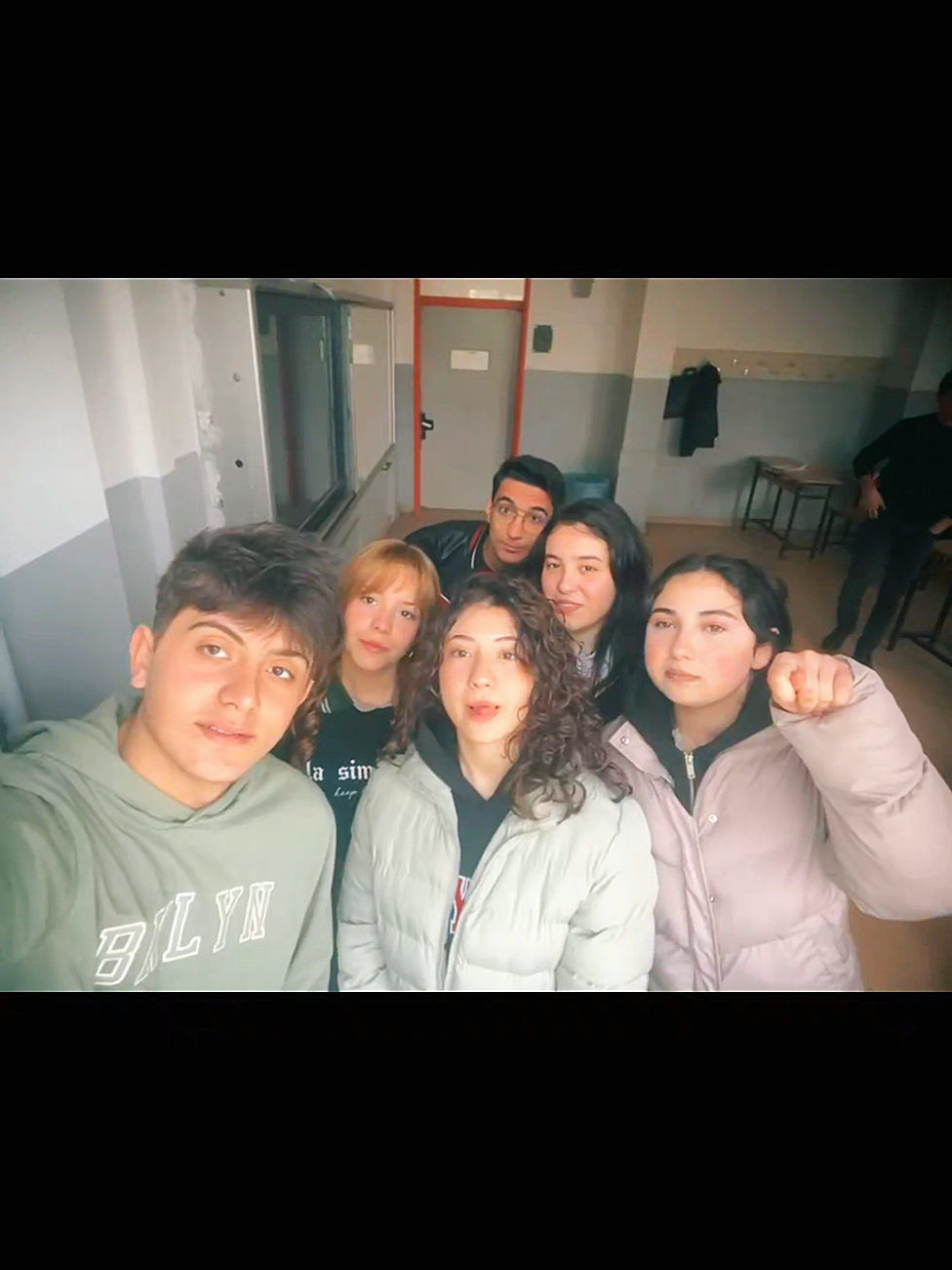 @11F