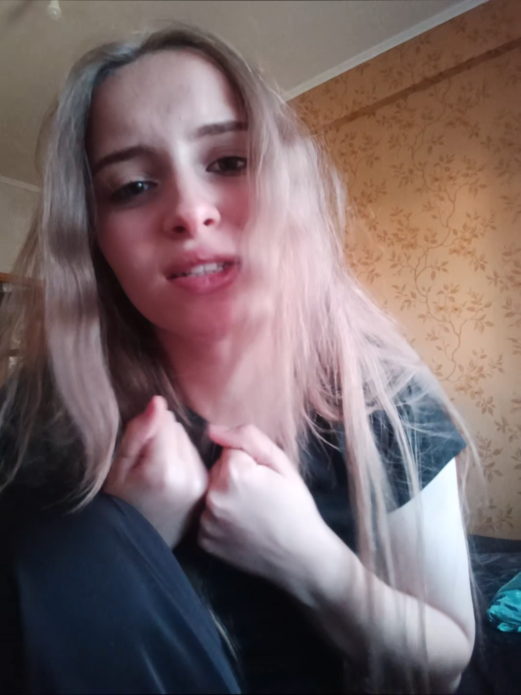 @𝑣𝑎𝑠𝑖|𝑖𝑠𝑘â