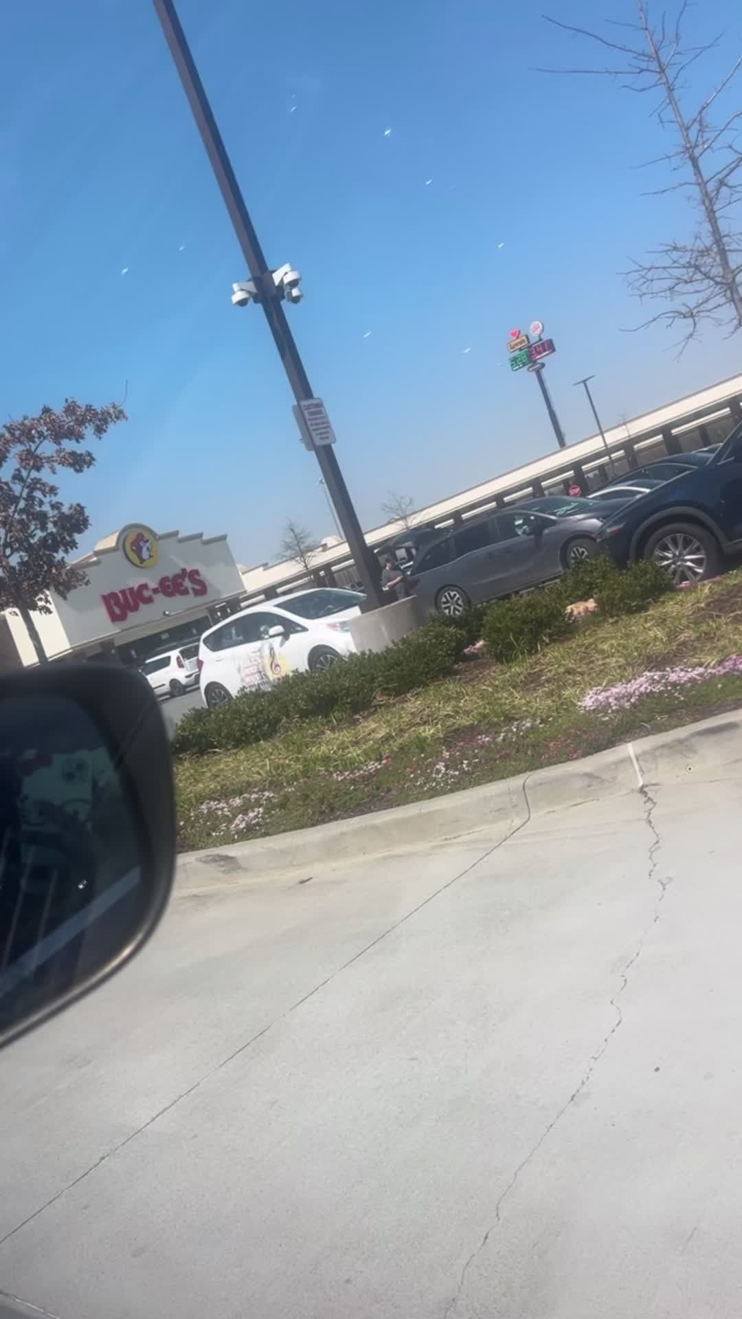 @Brandi💕