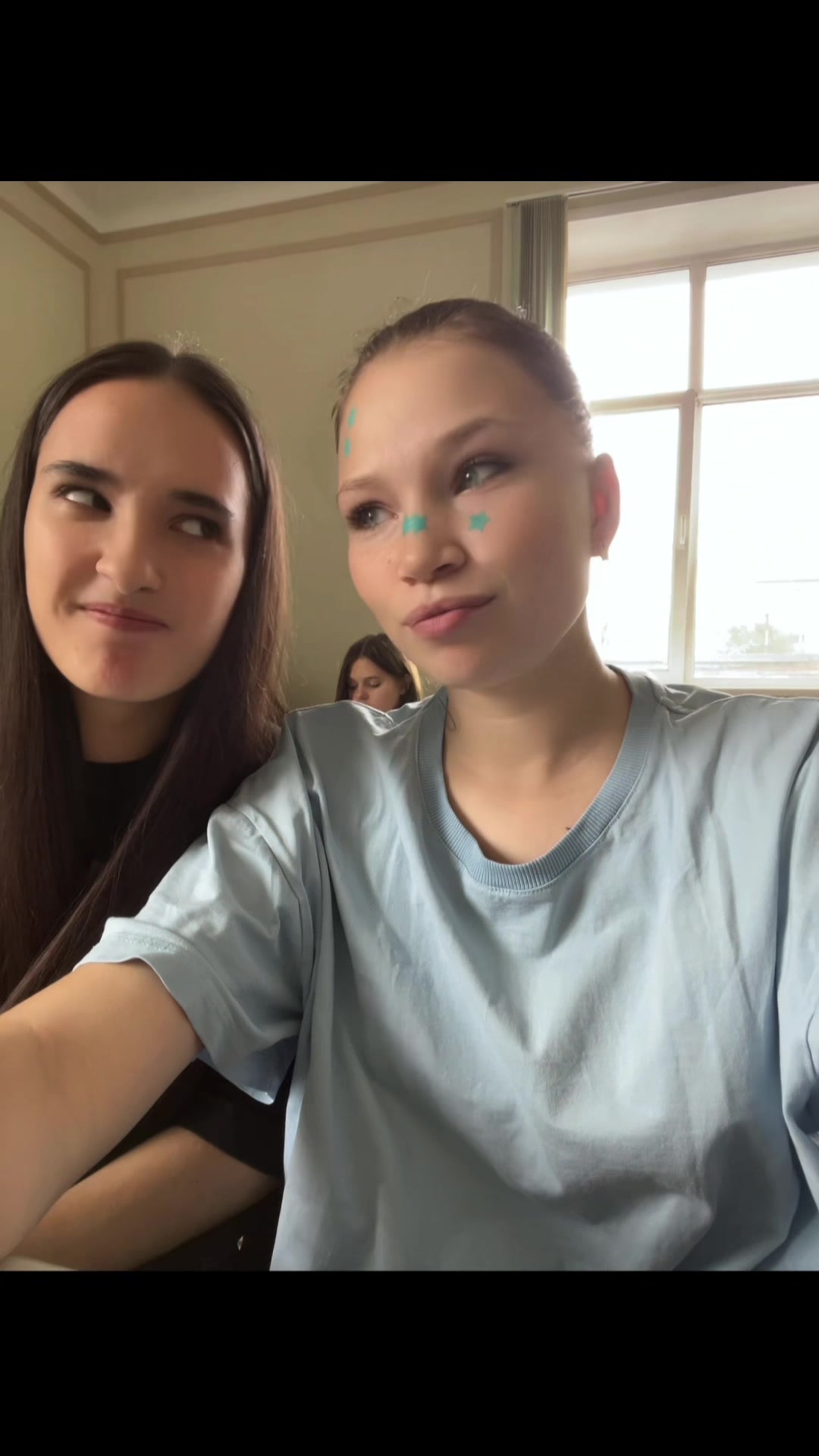 @Кареглазая брюнетка🌸