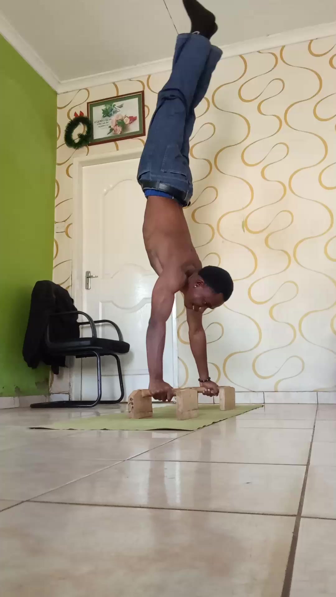 @Mwanza_thenics