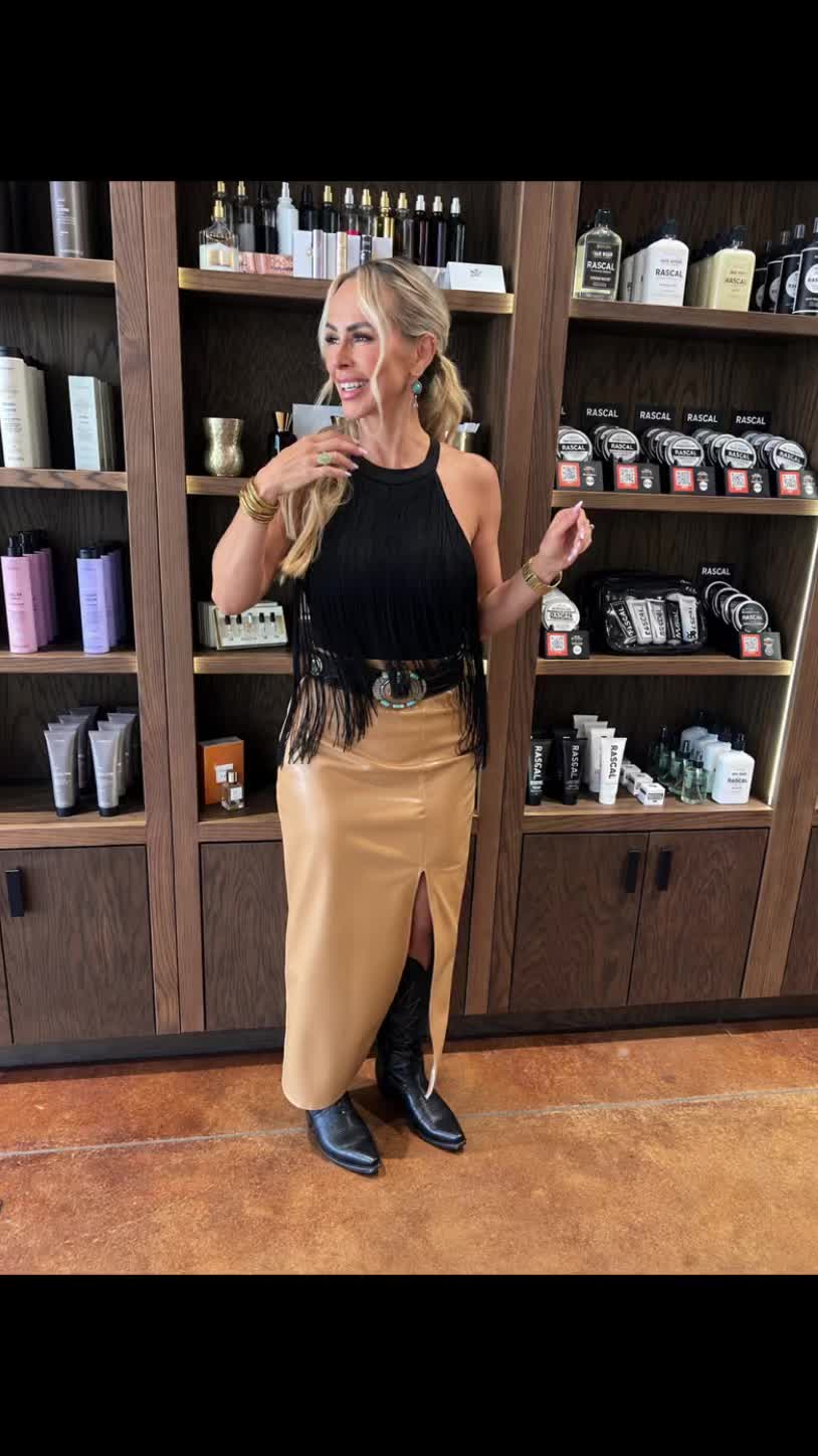 @Angela | Boss Barbie ๐