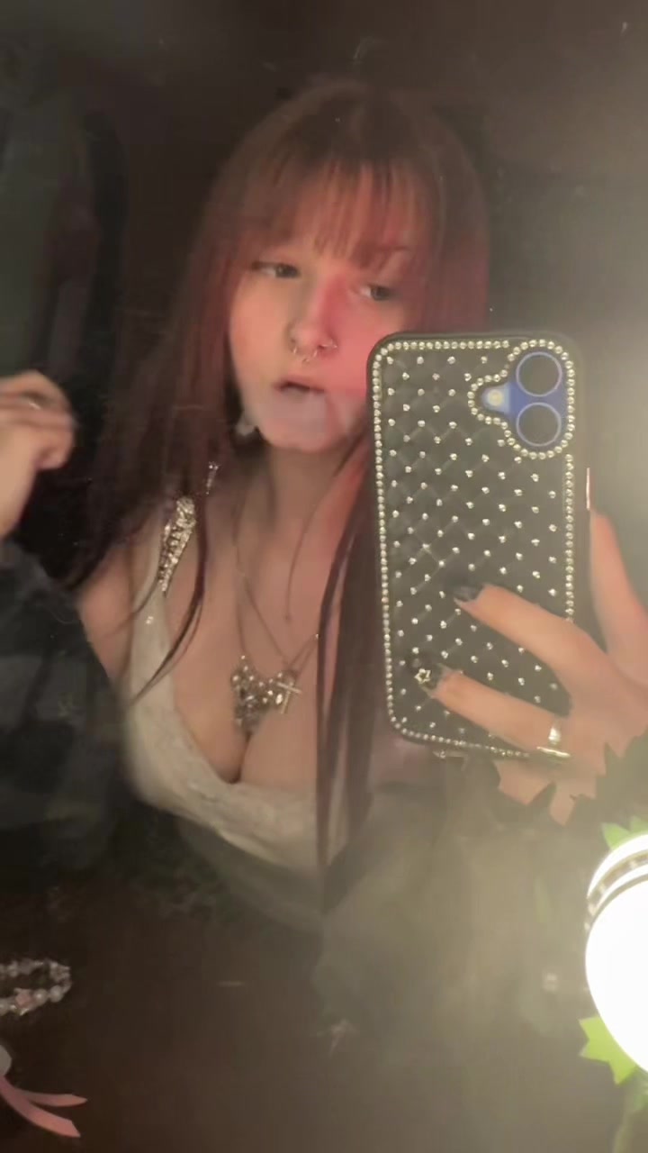 @defn0ttessa1