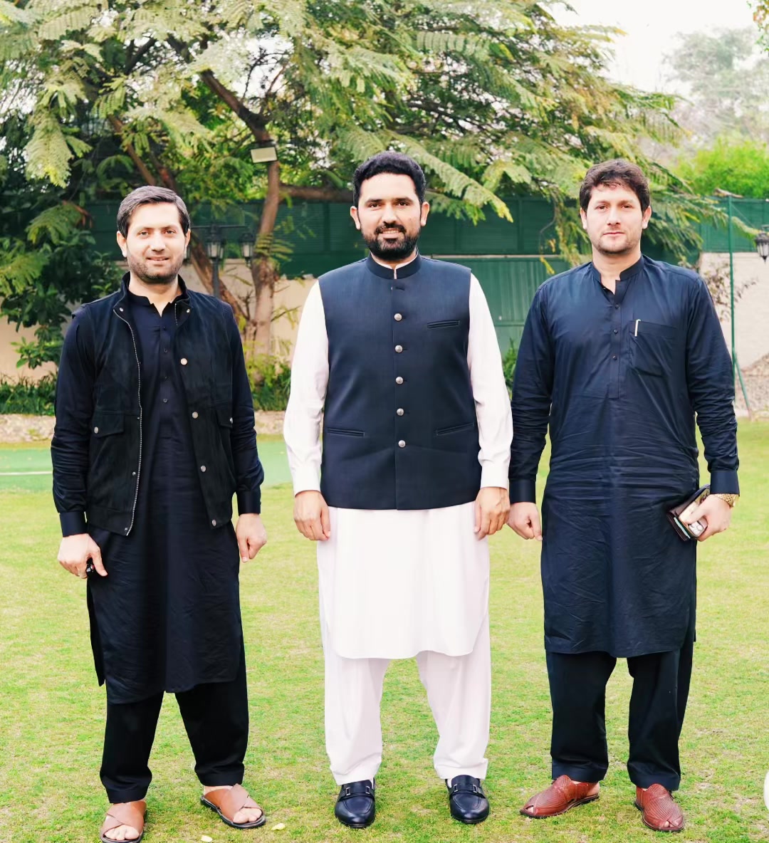 @Arif Khattak