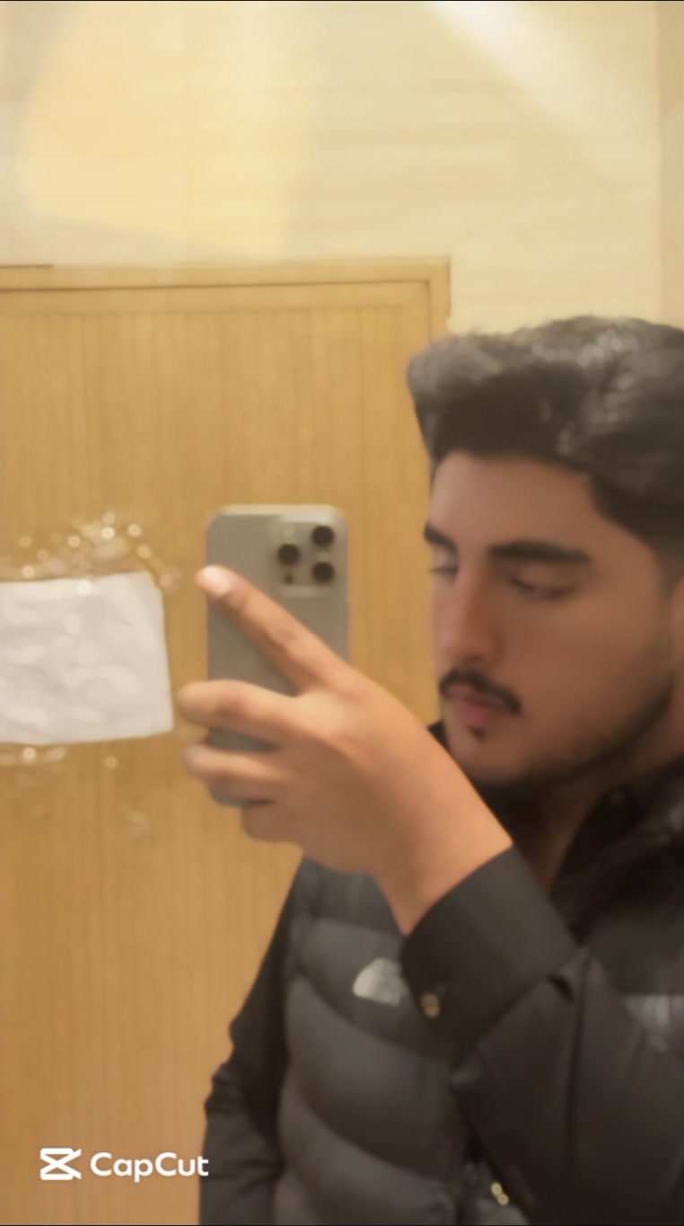 @ملک ⚜️