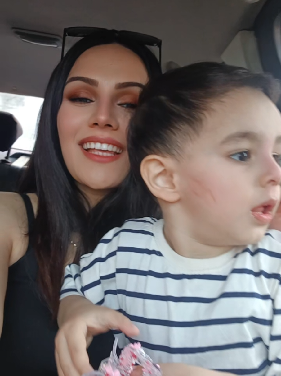 @&Ouml;znur Akar